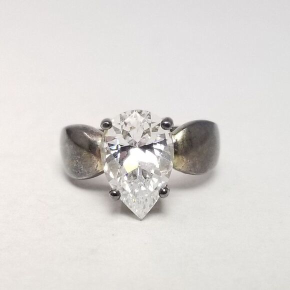 Vintage Sterling Silver CZ Pear Drop Shape Solitaire Ring, Engagement Promise - Picture 2 of 8